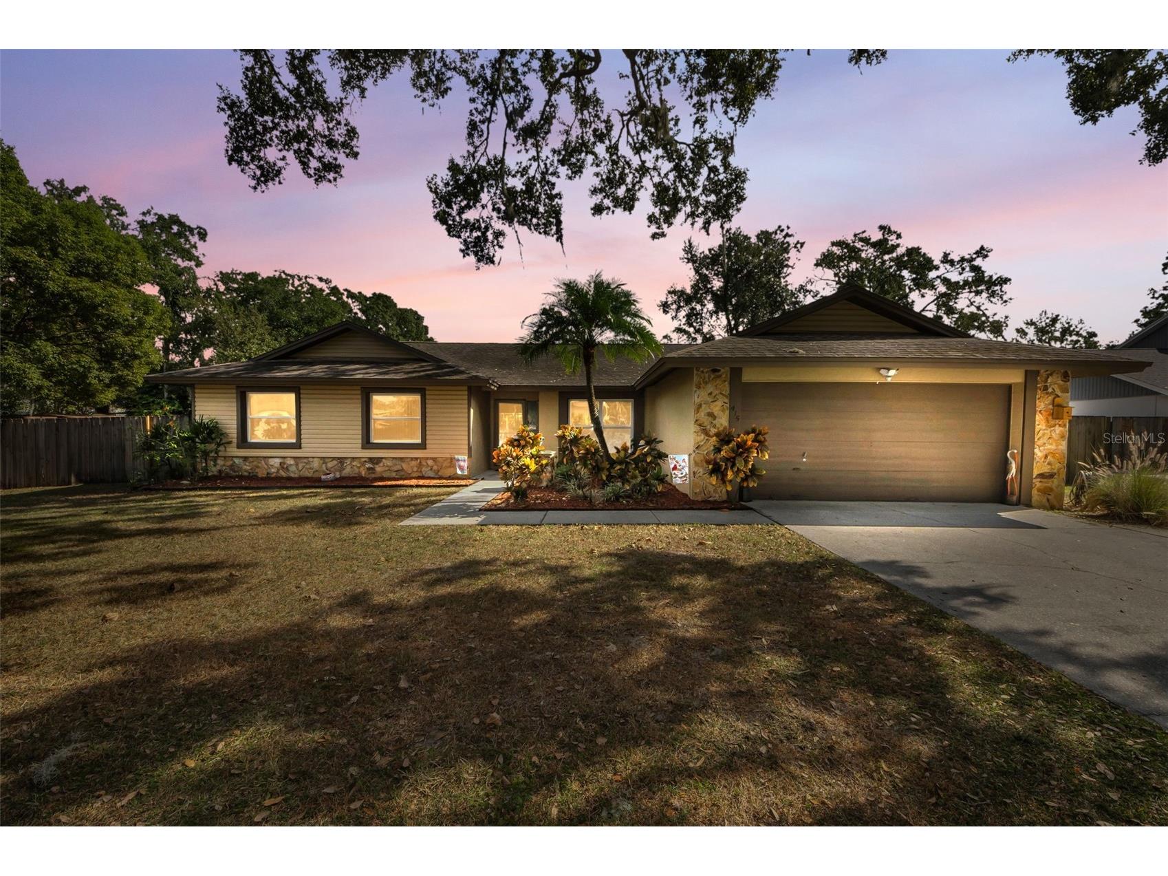 415 Bayfield Drive Brandon FL 33511 TB8450886 image1