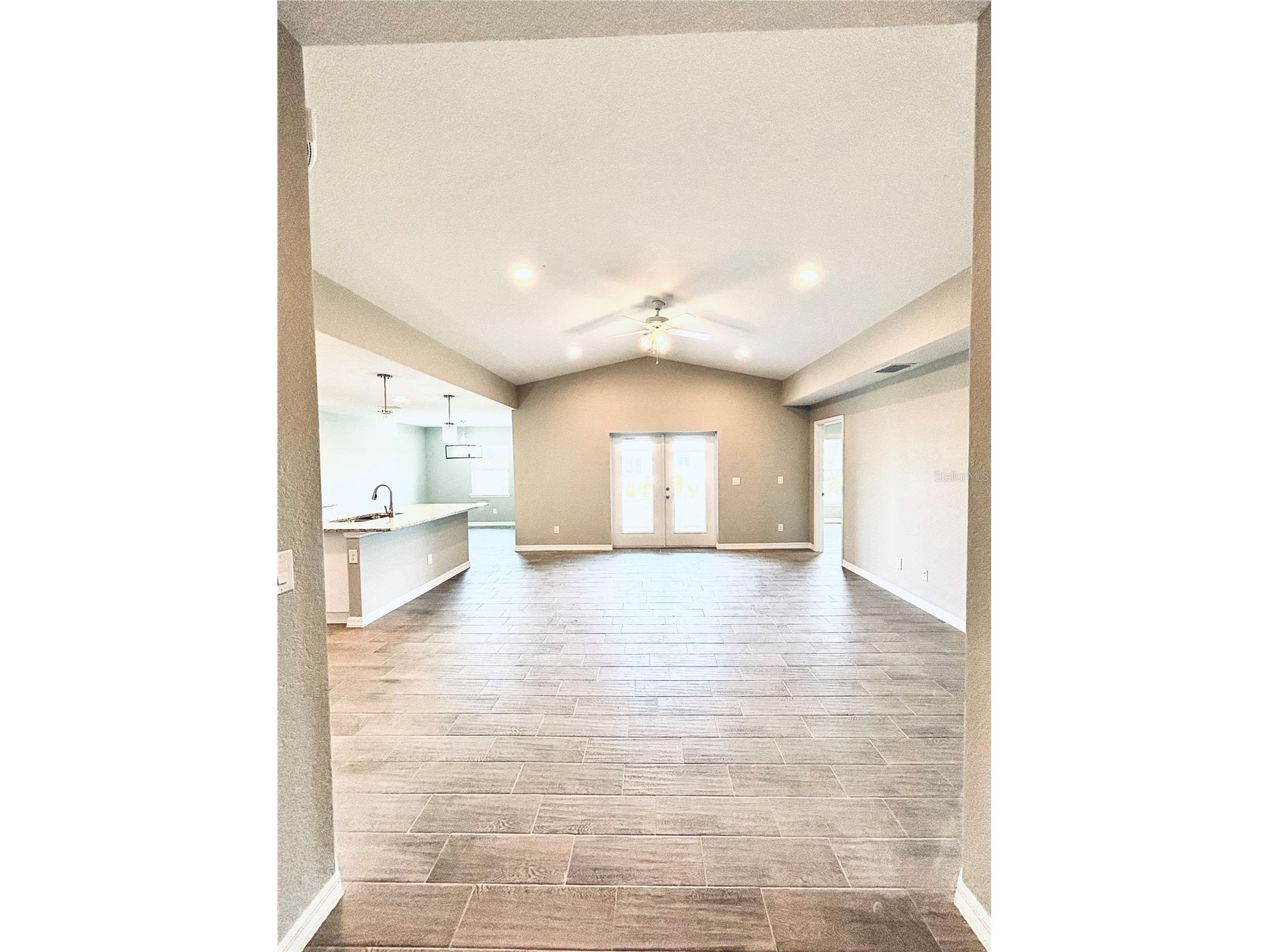 415 Baytree Drive Rotonda West FL 33947 A4680130 image2