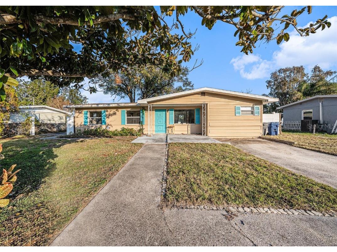 415 Country Club Drive Oldsmar FL 34677 TB8336966 image1