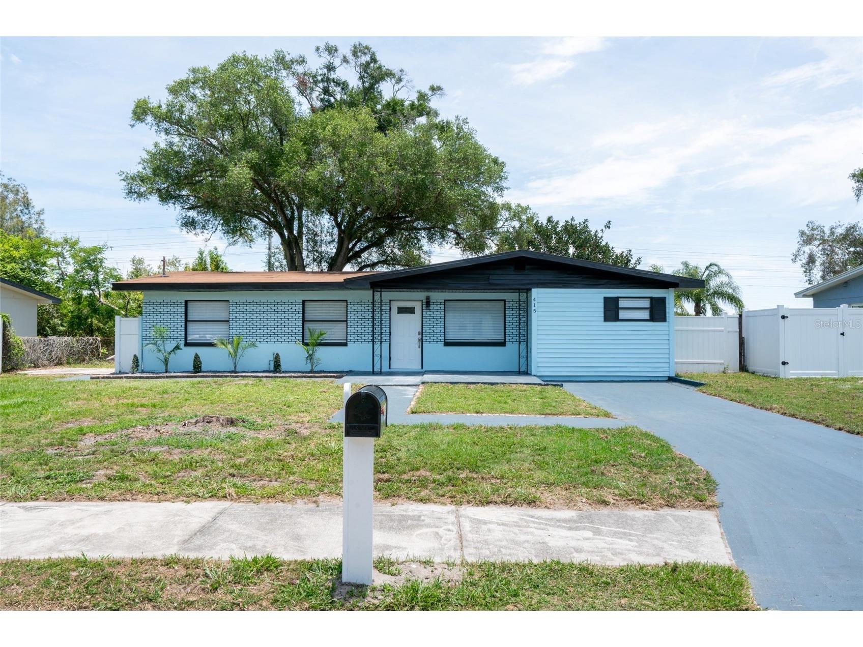 415 Country Club Drive Oldsmar FL 34677 TB8517638 image1