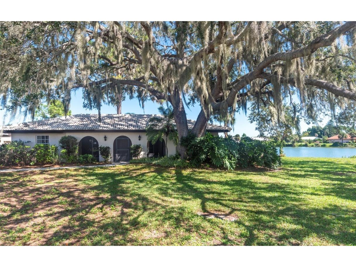 415 Courbet Drive Nokomis FL 34275 A4570770 image1
