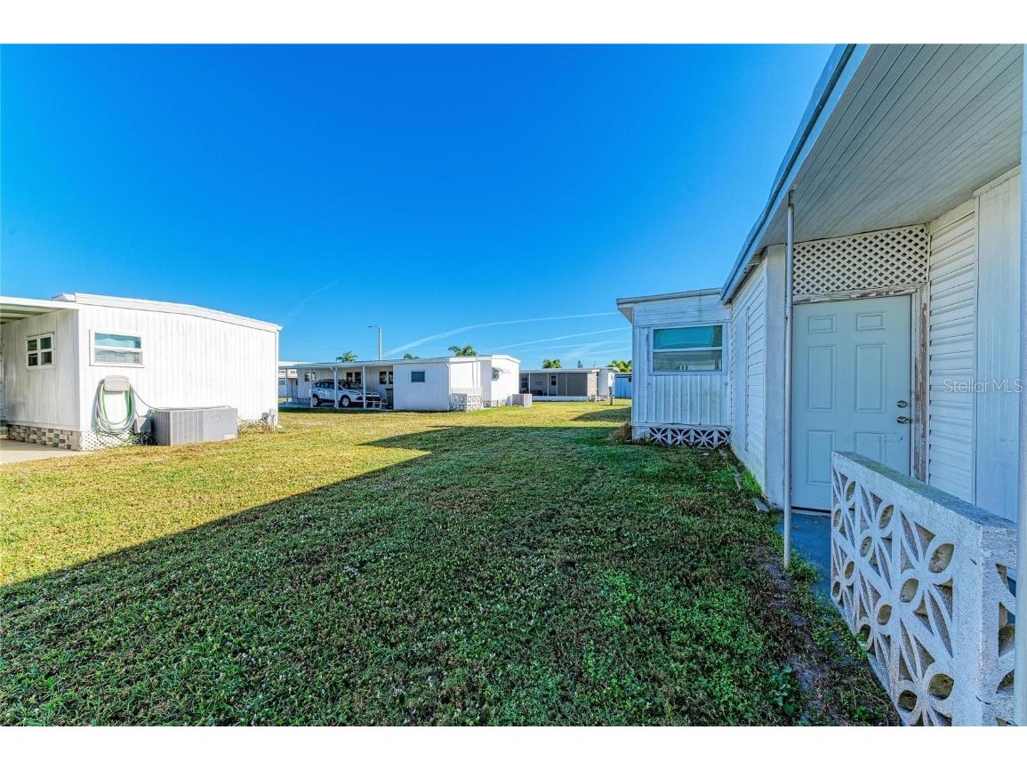 415 Dublin Avenue Bradenton FL 34207 A4677055 image22