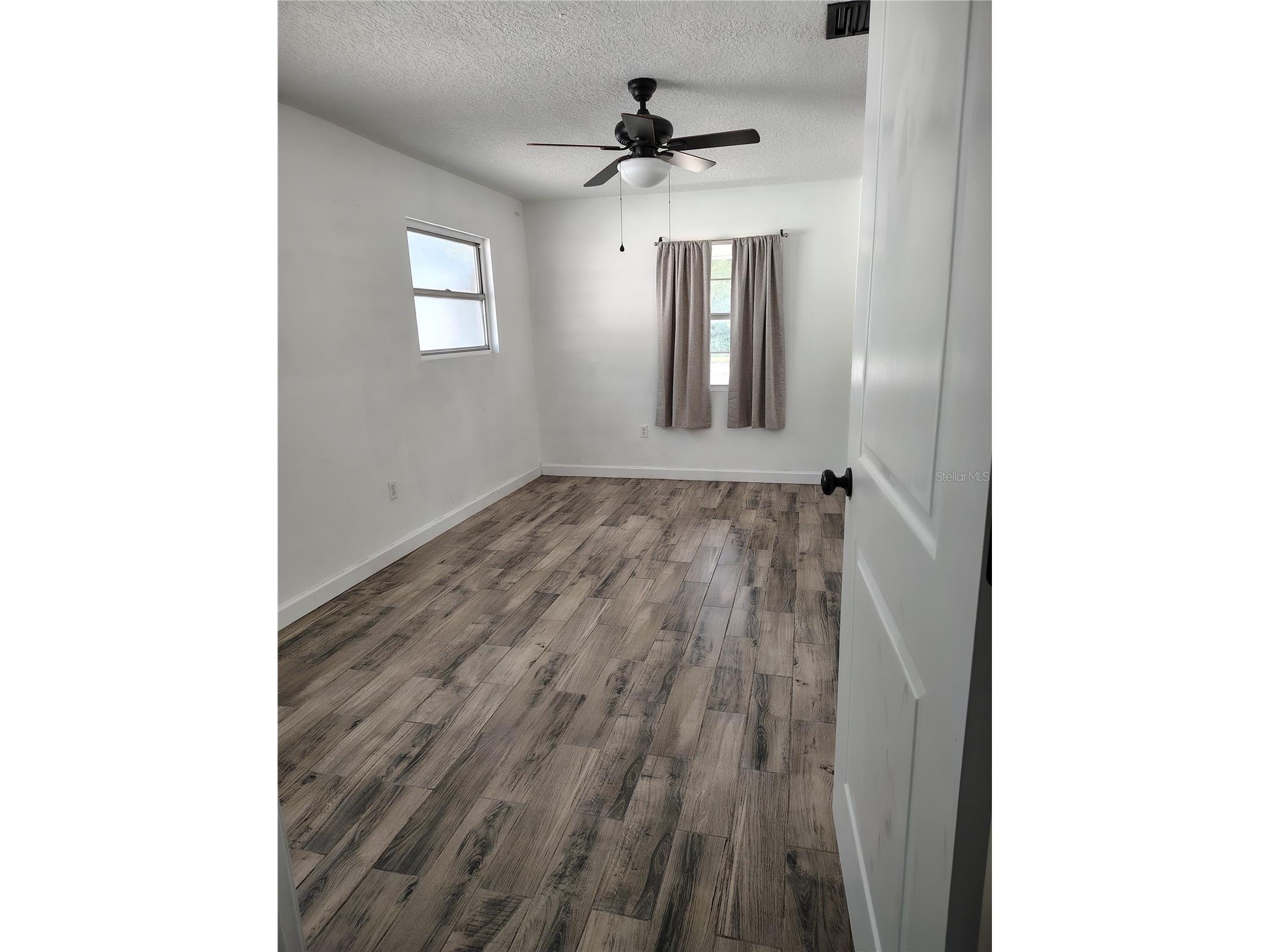 415 E Beresford Avenue Deland FL 32724 V4950160 image19