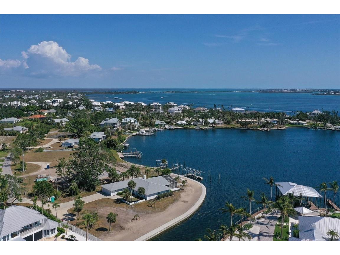 415 Green Dolphin Drive S Placida FL 33946 - PELICAN BAY/INTRACOASTAL D6128376 image1