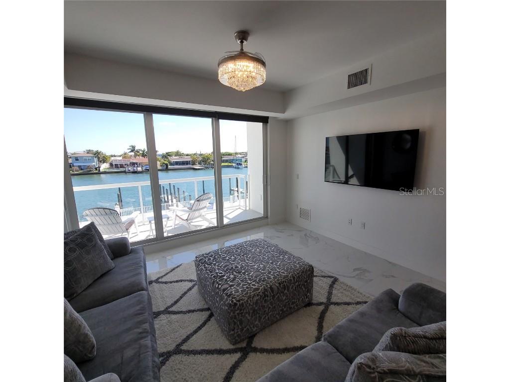 415 Island Way #204 Clearwater Beach FL 33767 W7872731 image15