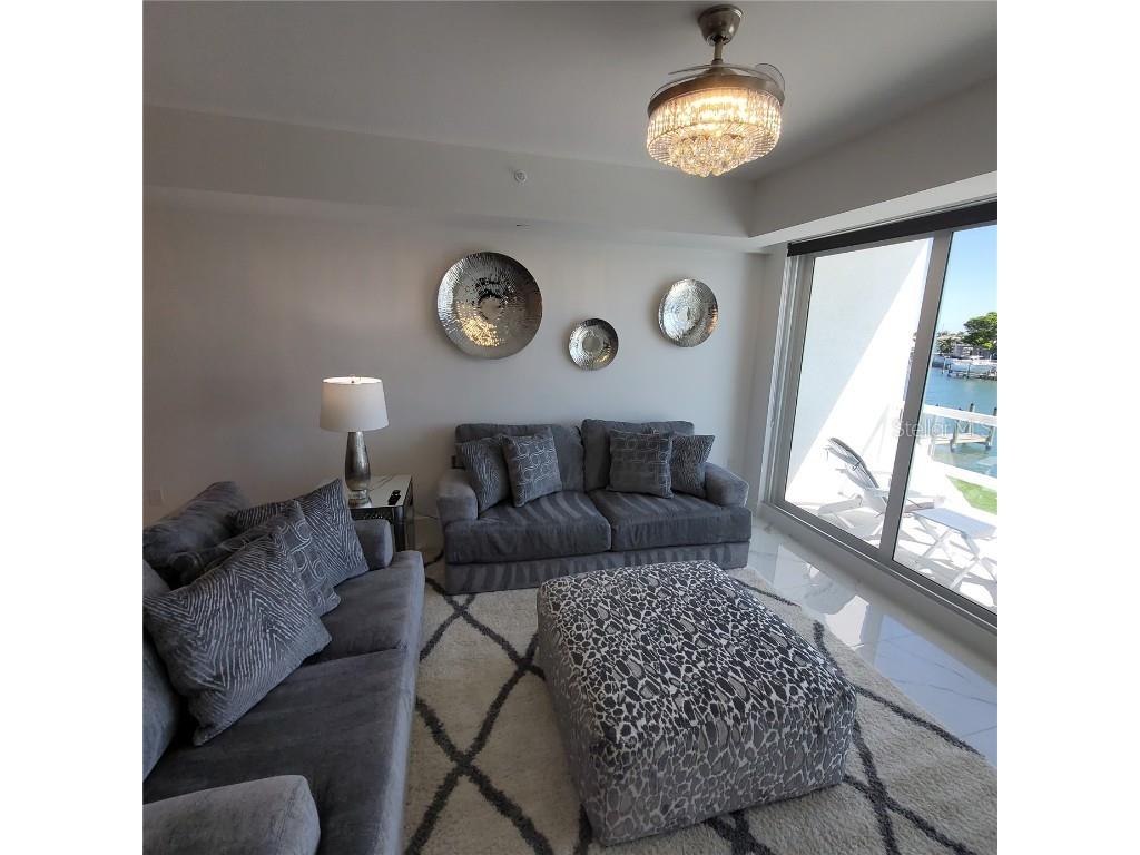 415 Island Way #204 Clearwater Beach FL 33767 W7872731 image25