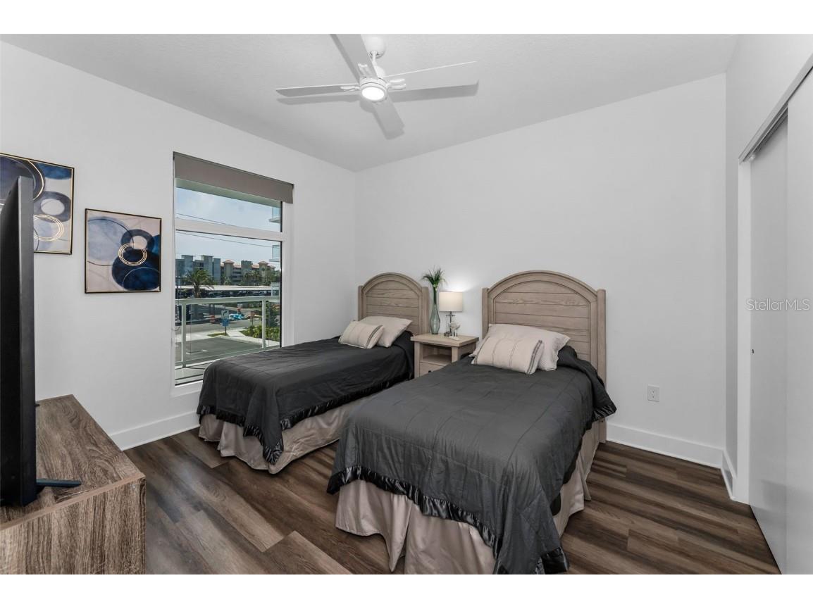 415 Island Way #205 Clearwater Beach FL 33767 TB8369483 image26