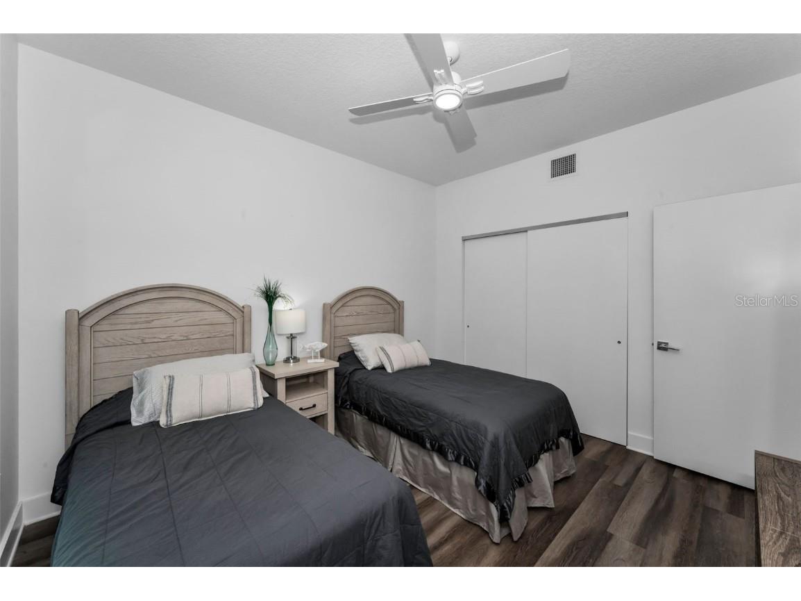 415 Island Way #205 Clearwater Beach FL 33767 TB8369483 image27