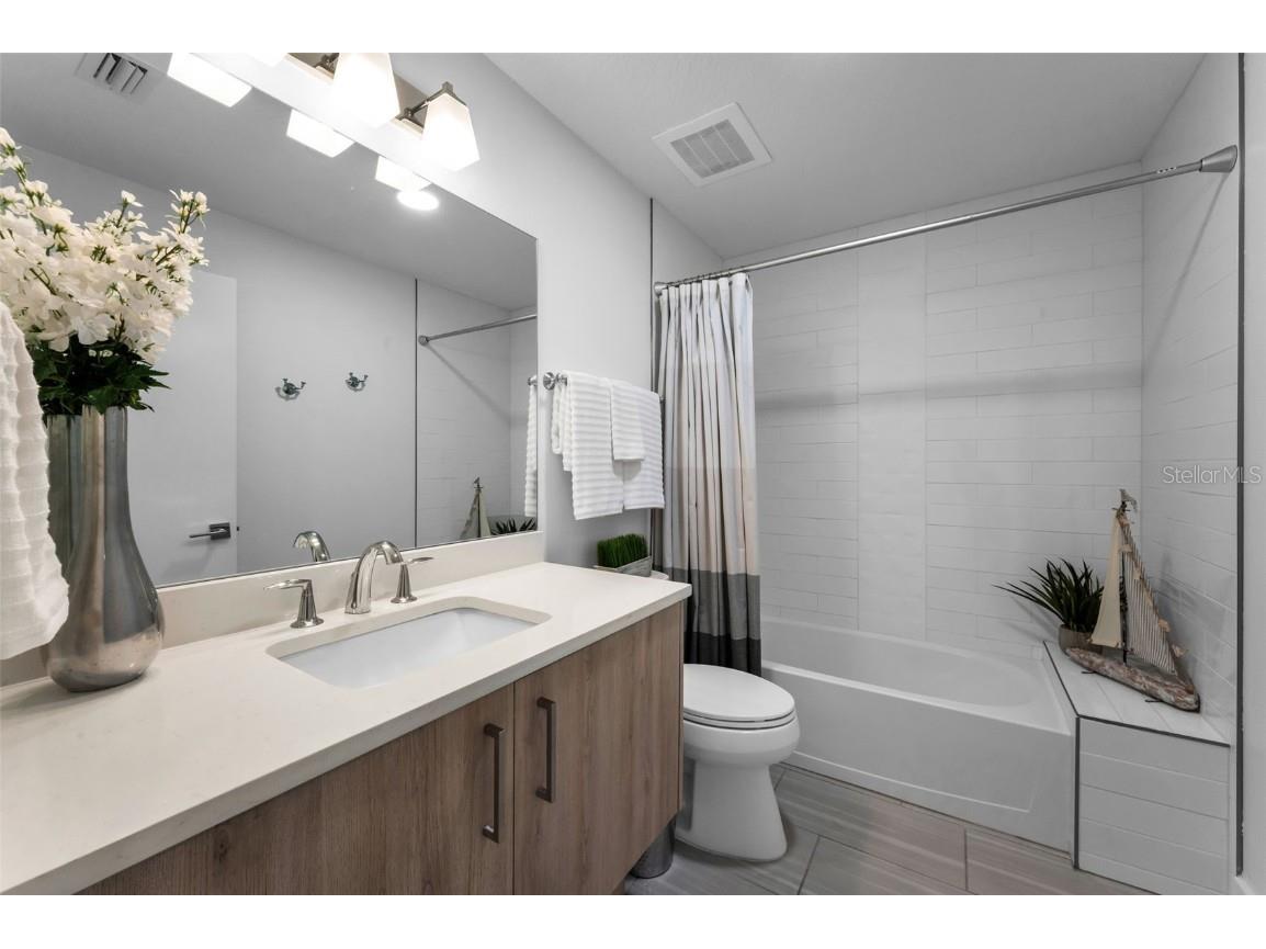 415 Island Way #205 Clearwater Beach FL 33767 TB8369483 image28