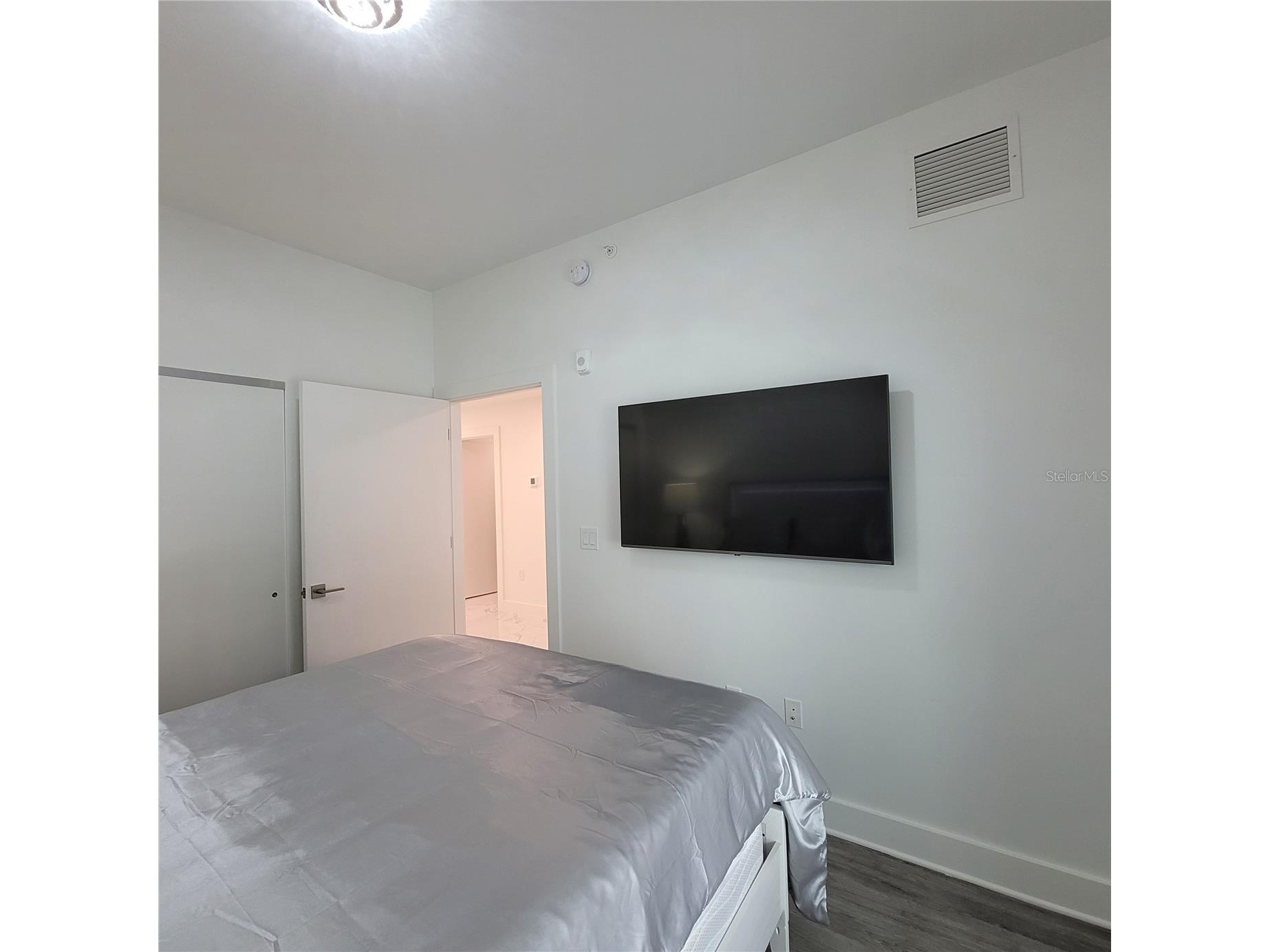 415 Island Way #206 Clearwater Beach FL 33767 W7887385 image22