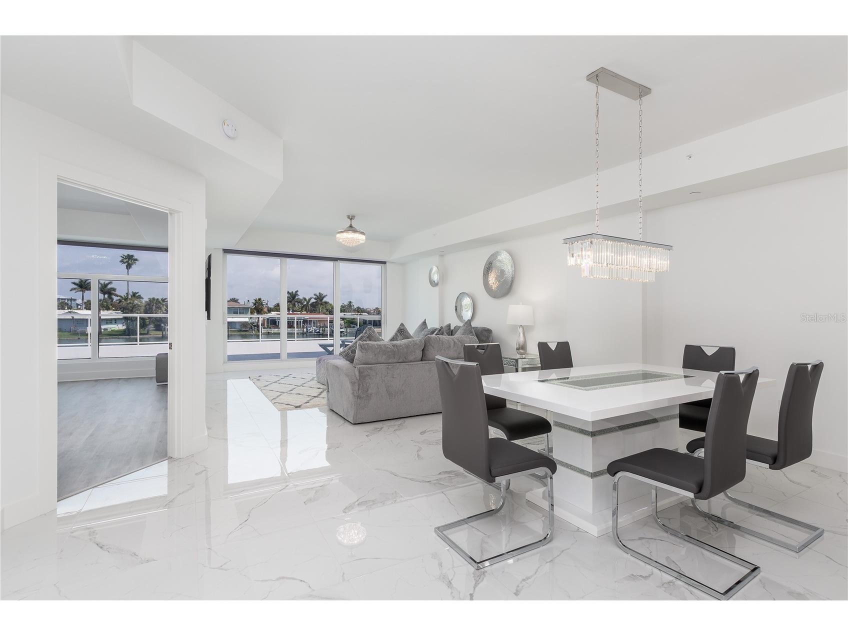 415 Island Way #207 Clearwater Beach FL 33767 W7887414 image5