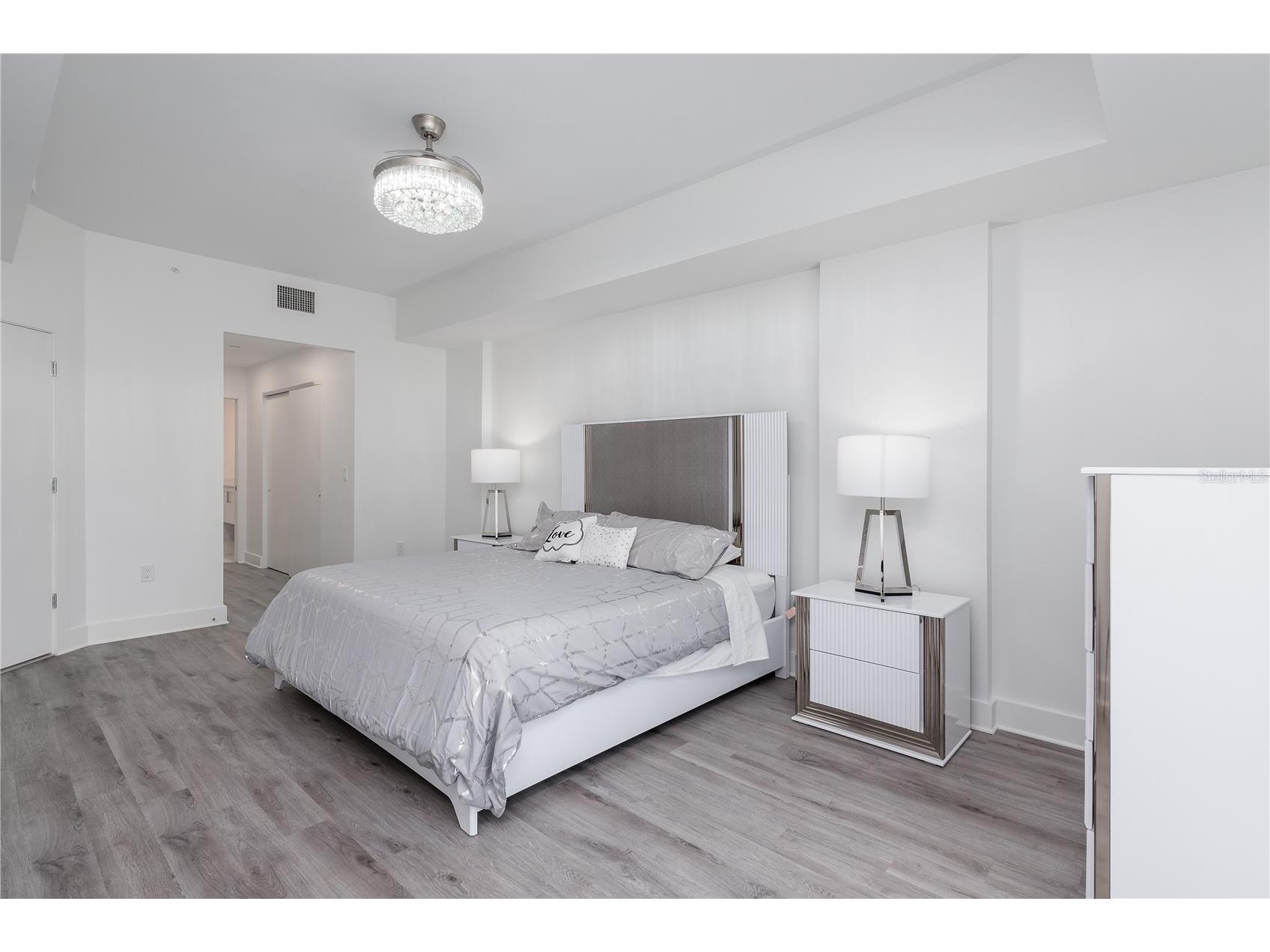 415 Island Way #207 Clearwater Beach FL 33767 W7887414 image9