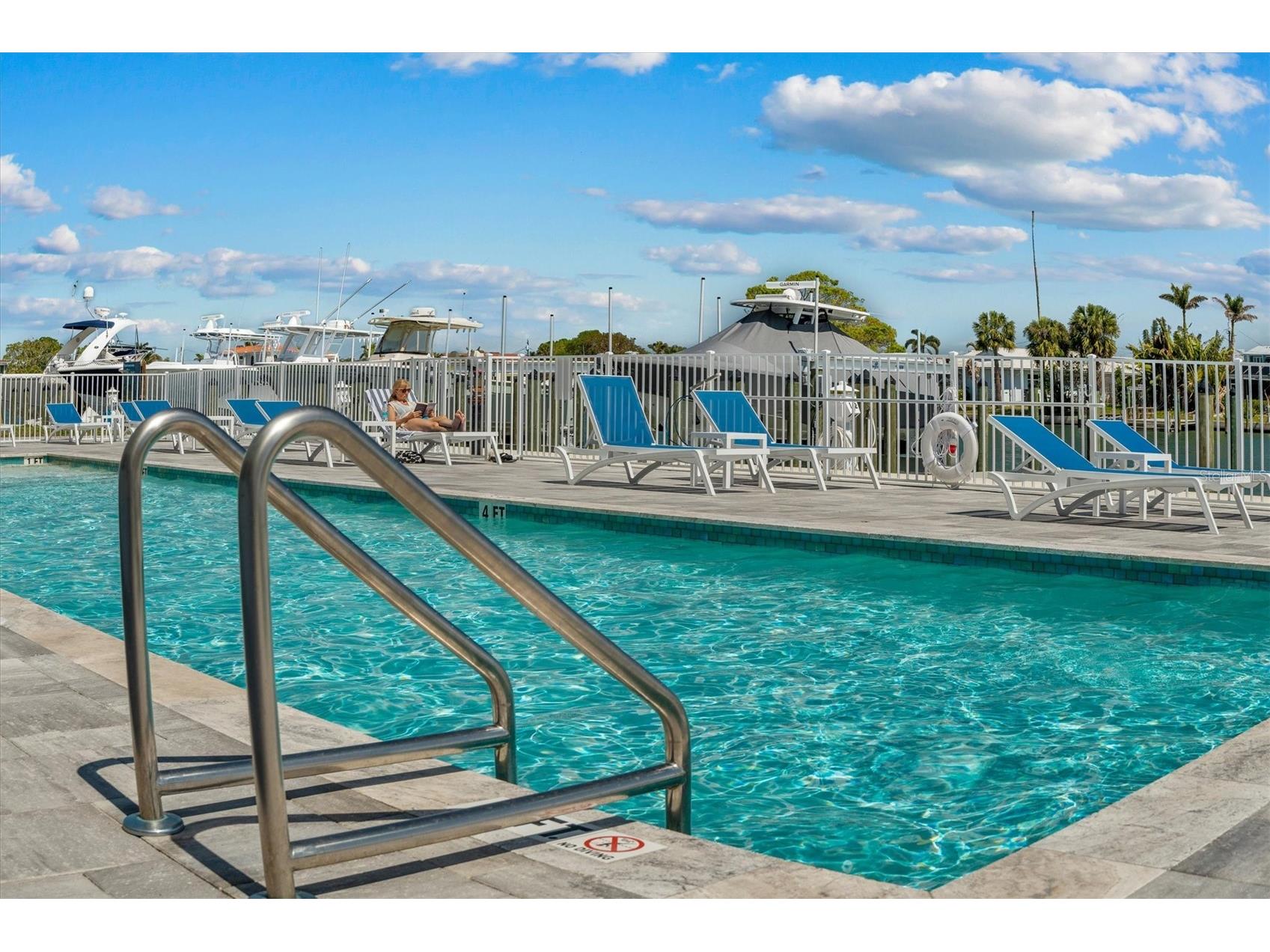 415 Island Way #311 Clearwater Beach FL 33767 TB8520578 image37