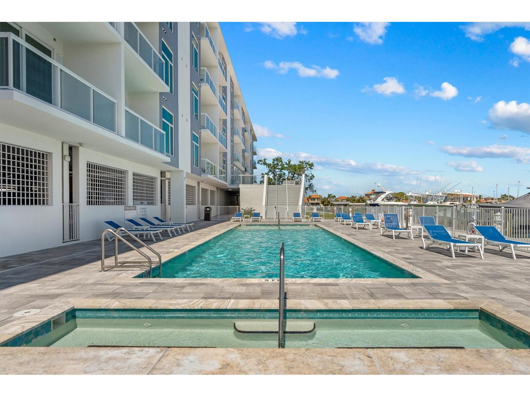415 Island Way #311 Clearwater Beach FL 33767 TB8520578 image39