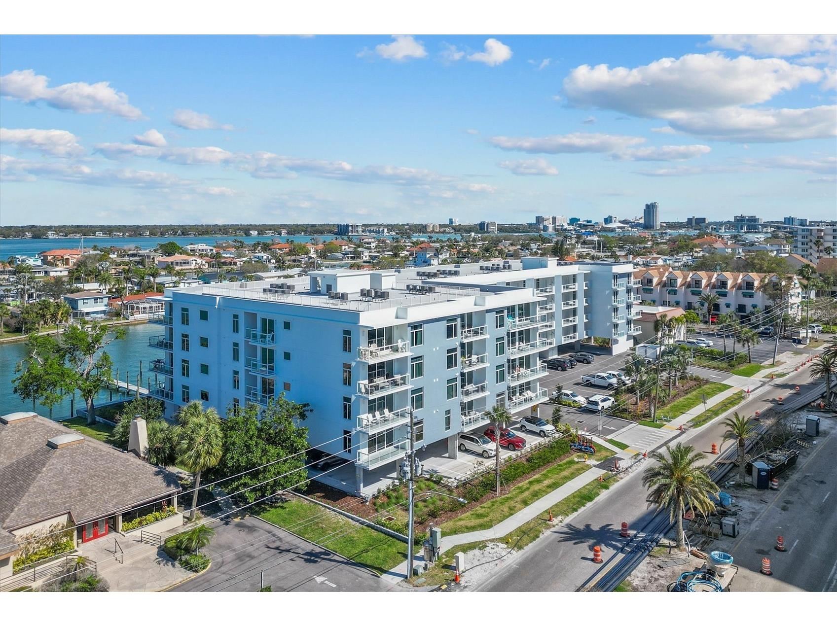 415 Island Way #311 Clearwater Beach FL 33767 TB8520578 image5