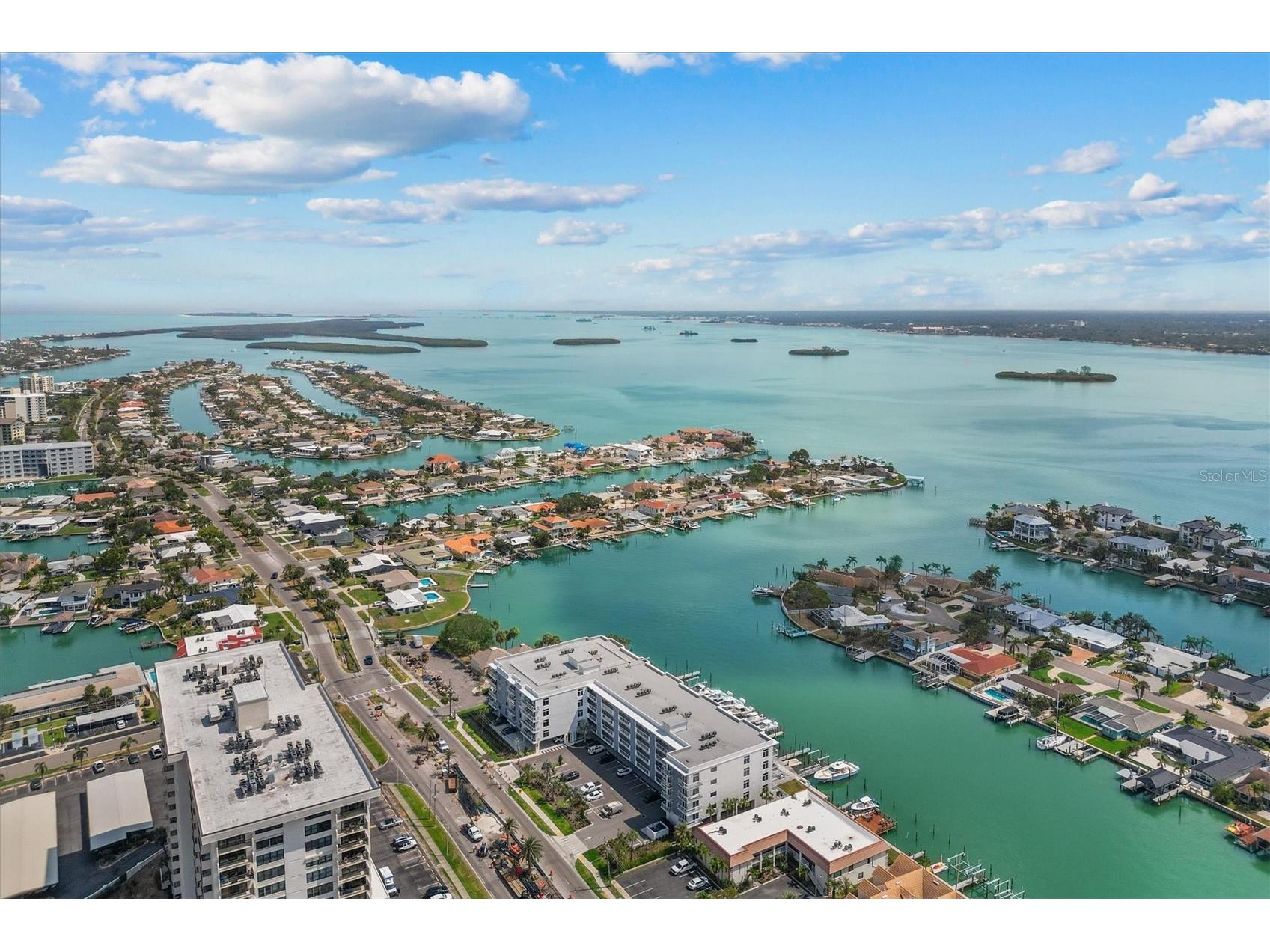 415 Island Way #311 Clearwater Beach FL 33767 TB8520578 image51