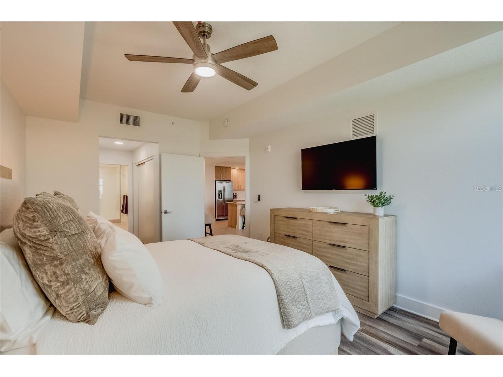 415 Island Way #311 Clearwater FL 33767 TB8478821 image15