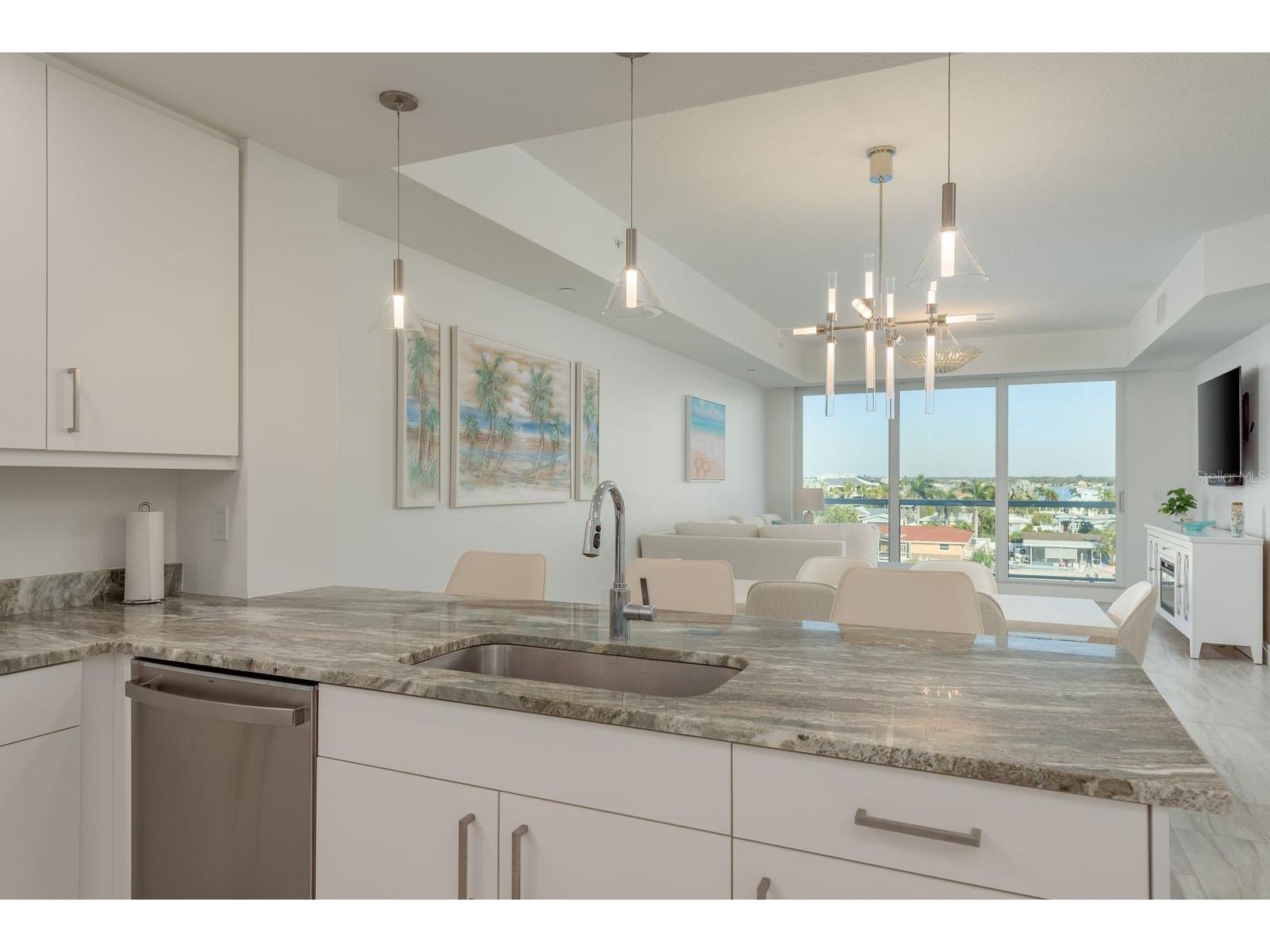415 Island Way #402 Clearwater Beach FL 33767 TB8471230 image13