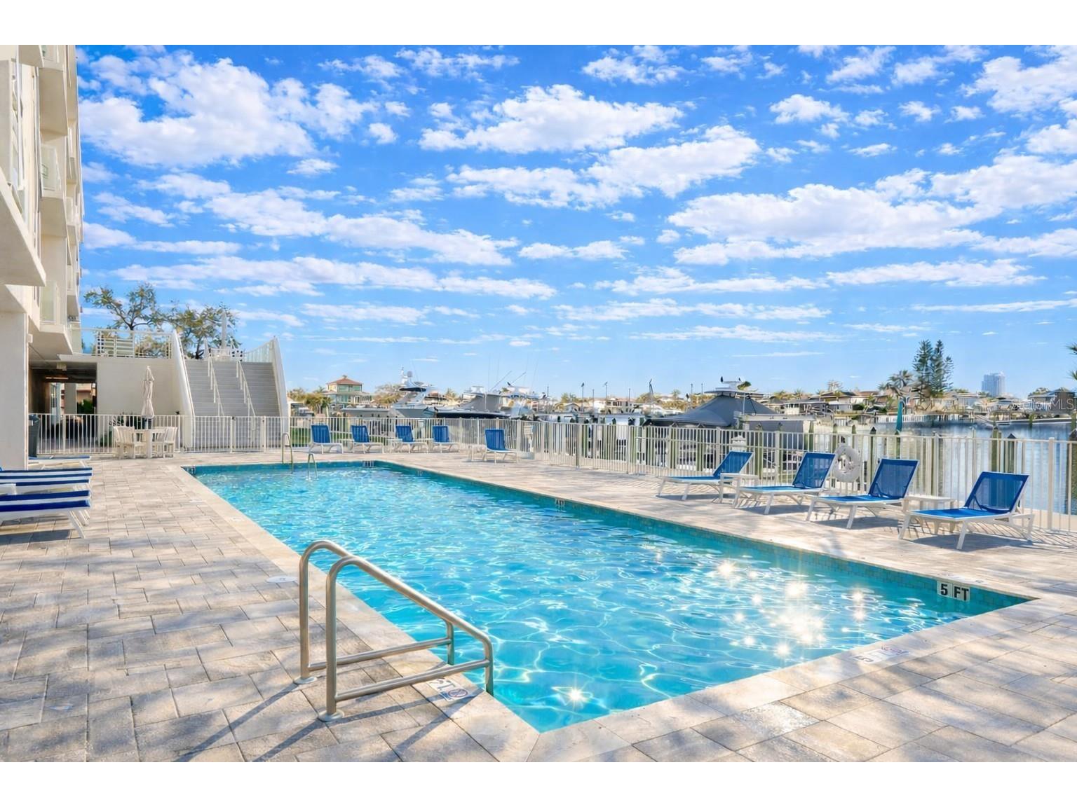 415 Island Way #402 Clearwater Beach FL 33767 TB8471230 image29