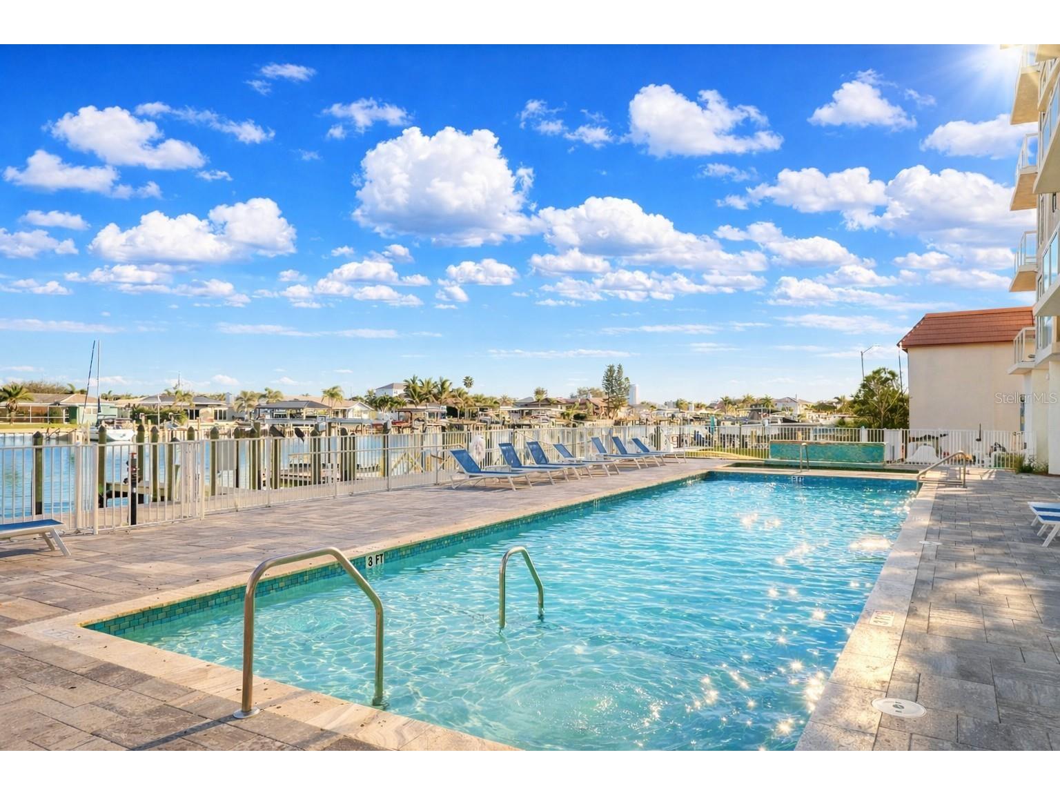 415 Island Way #402 Clearwater Beach FL 33767 TB8471230 image30