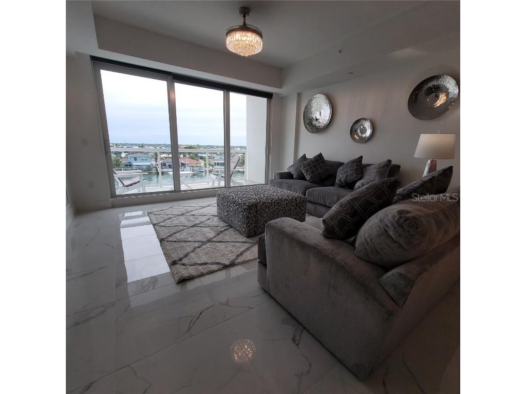 415 Island Way #407 Clearwater Beach FL 33767 W7872768 image6