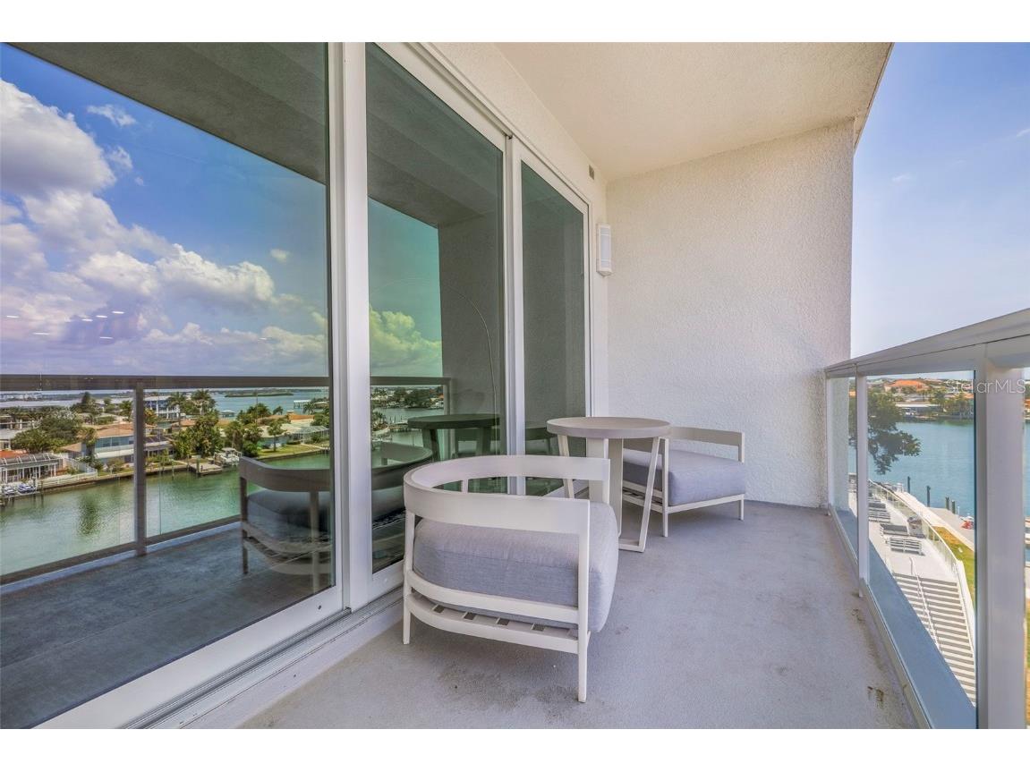 415 Island Way #502 Clearwater Beach FL 33767 TB8379150 image18