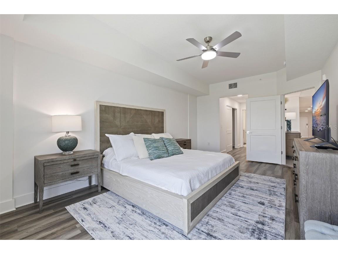 415 Island Way #502 Clearwater Beach FL 33767 TB8379150 image25