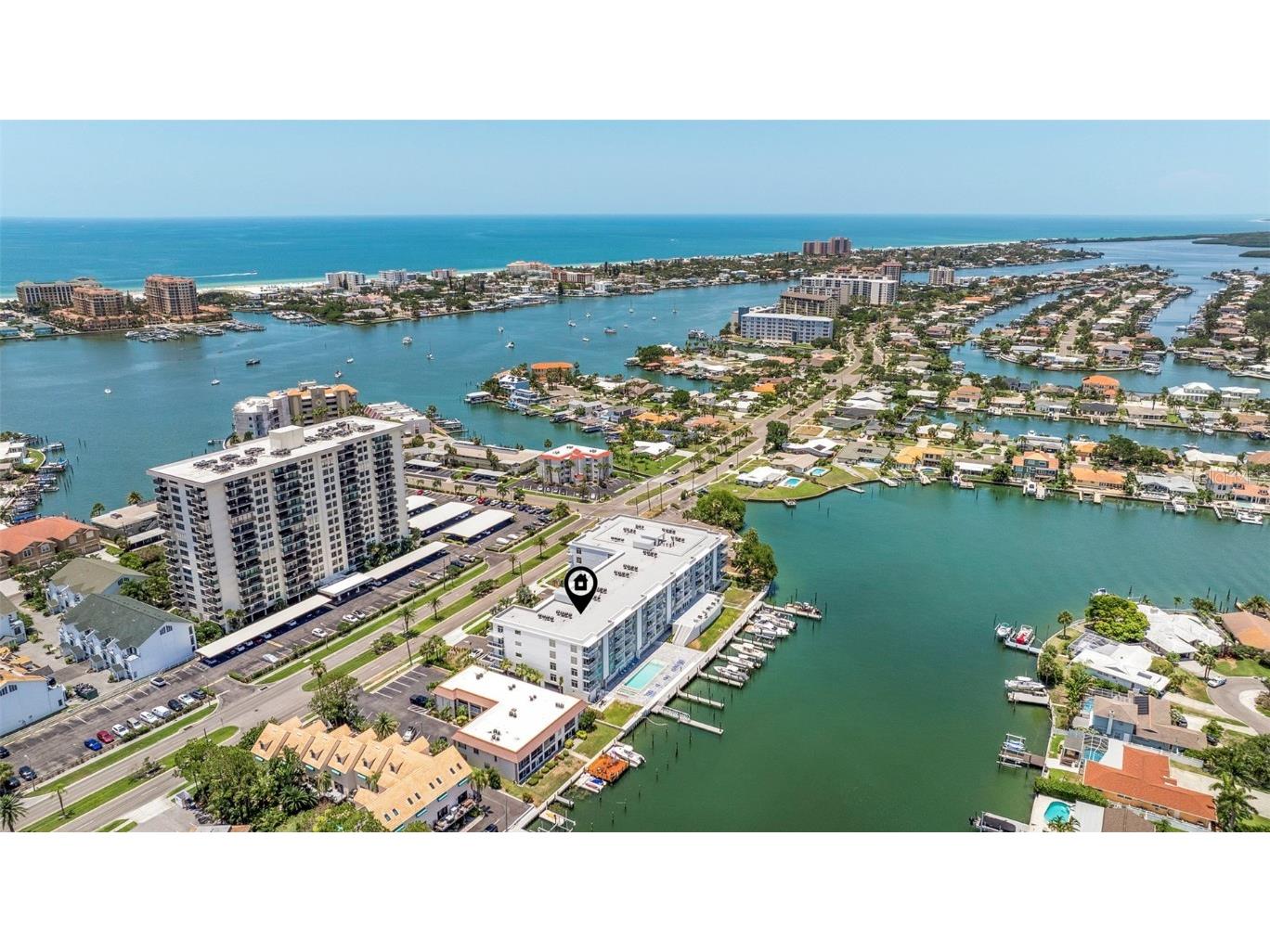 415 Island Way #502 Clearwater Beach FL 33767 TB8379150 image3