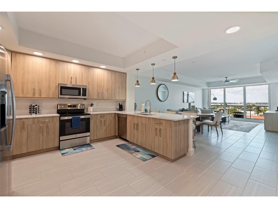 415 Island Way #502 Clearwater Beach FL 33767 TB8379150 image38