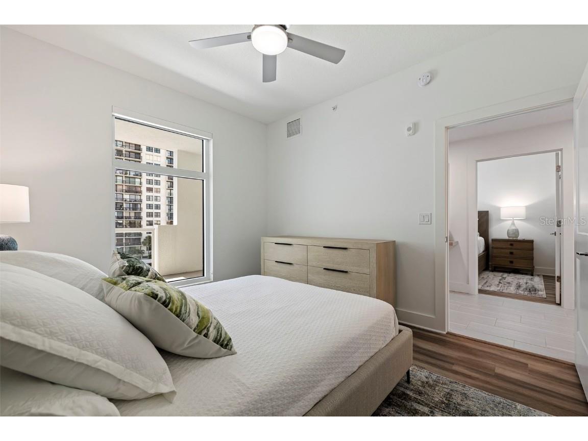 415 Island Way #502 Clearwater Beach FL 33767 TB8379150 image40