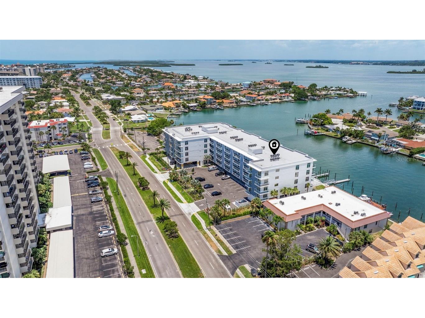 415 Island Way #502 Clearwater Beach FL 33767 TB8379150 image5