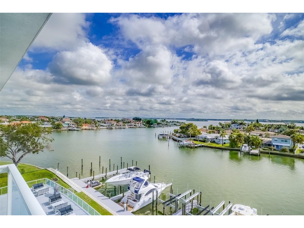 415 Island Way #505 Clearwater FL 33767 U8255102 image1