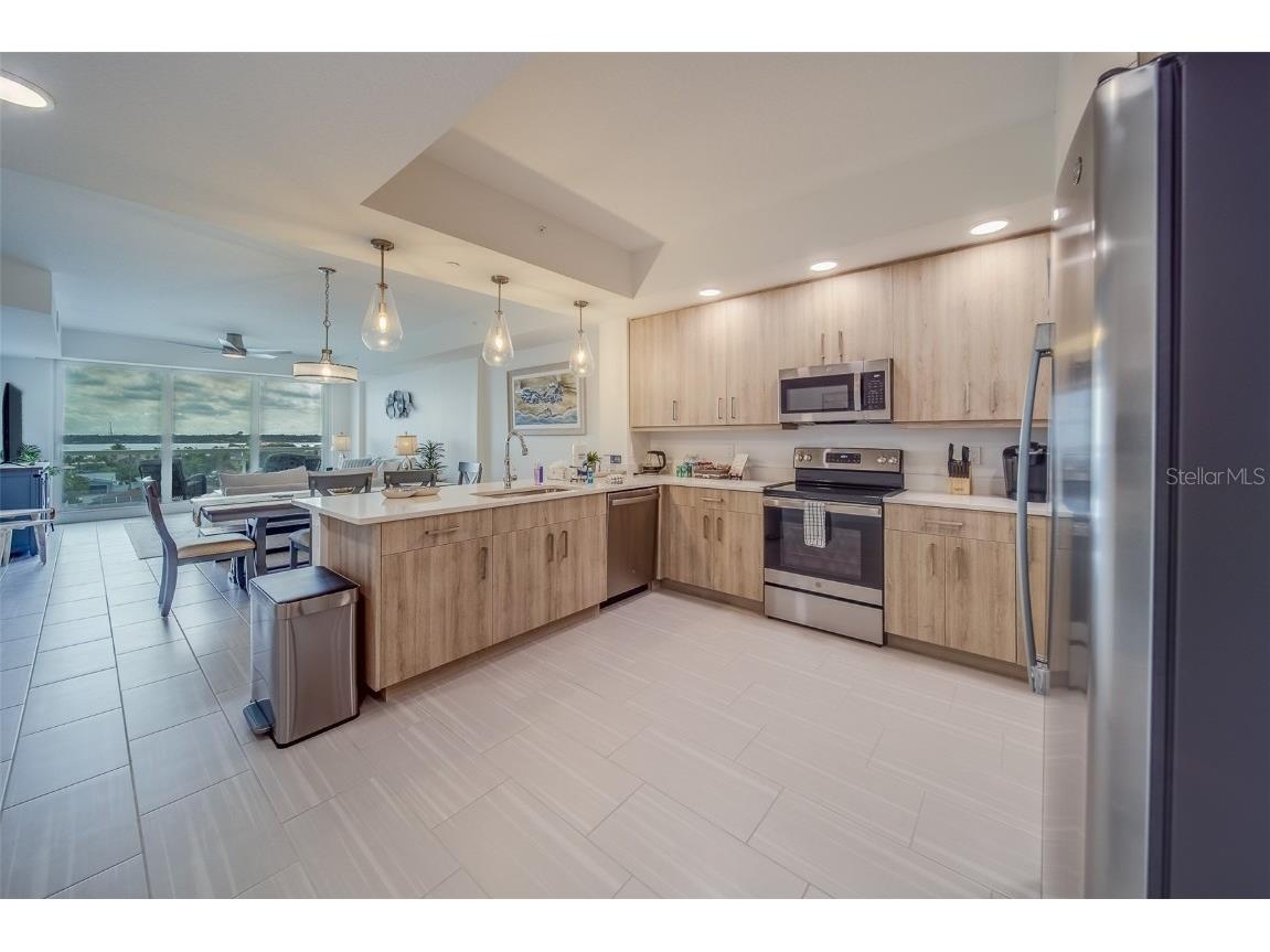 415 Island Way #505 Clearwater FL 33767 U8255102 image4