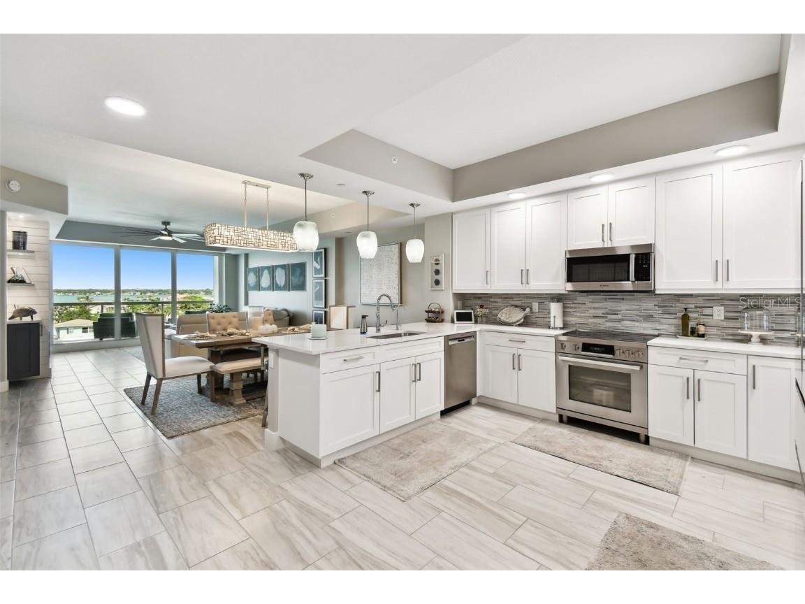 415 Island Way #507 Clearwater Beach FL 33767 TB8400720 image11