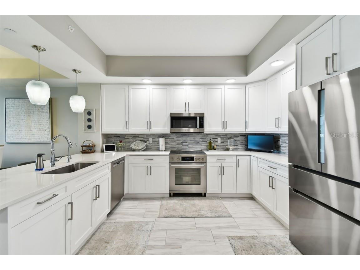 415 Island Way #507 Clearwater Beach FL 33767 TB8400720 image12