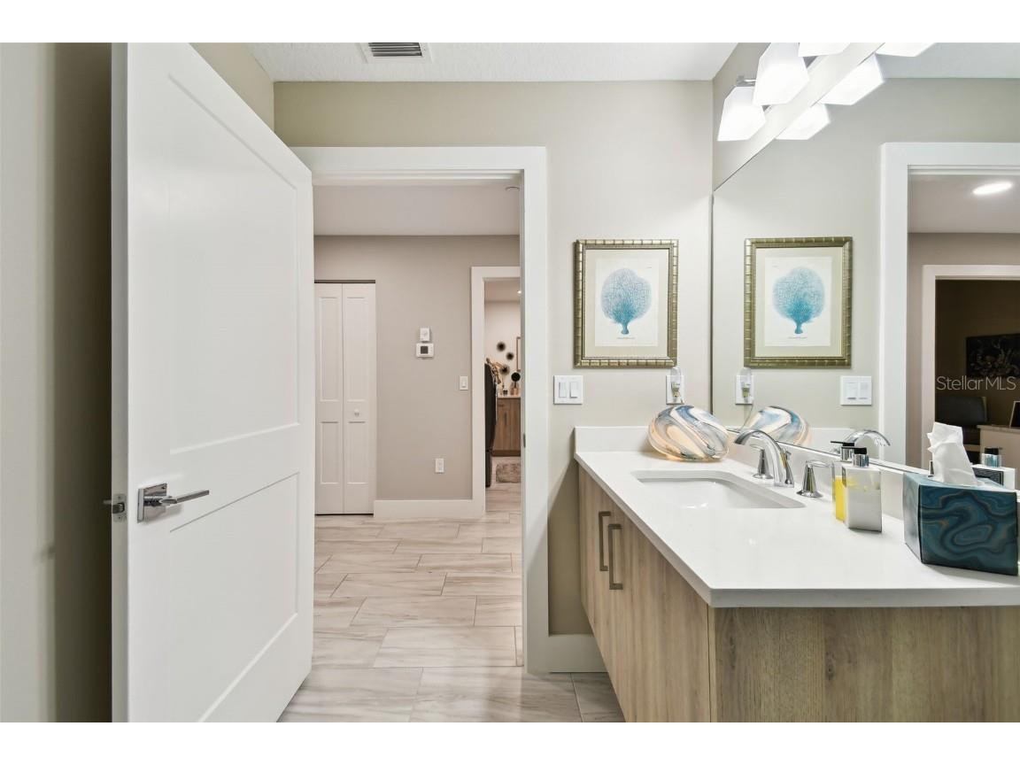 415 Island Way #507 Clearwater Beach FL 33767 TB8400720 image8