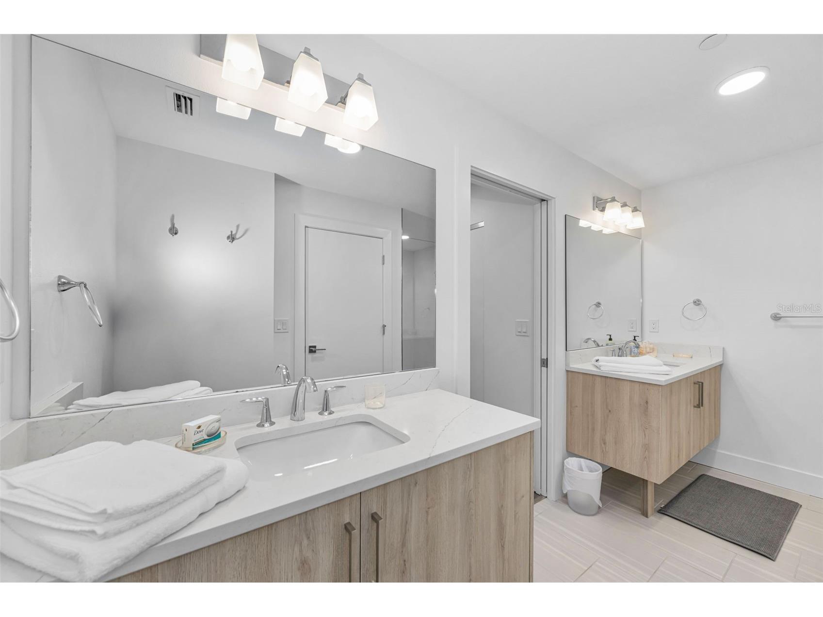 415 Island Way #509 Clearwater Beach FL 33767 TB8473993 image22