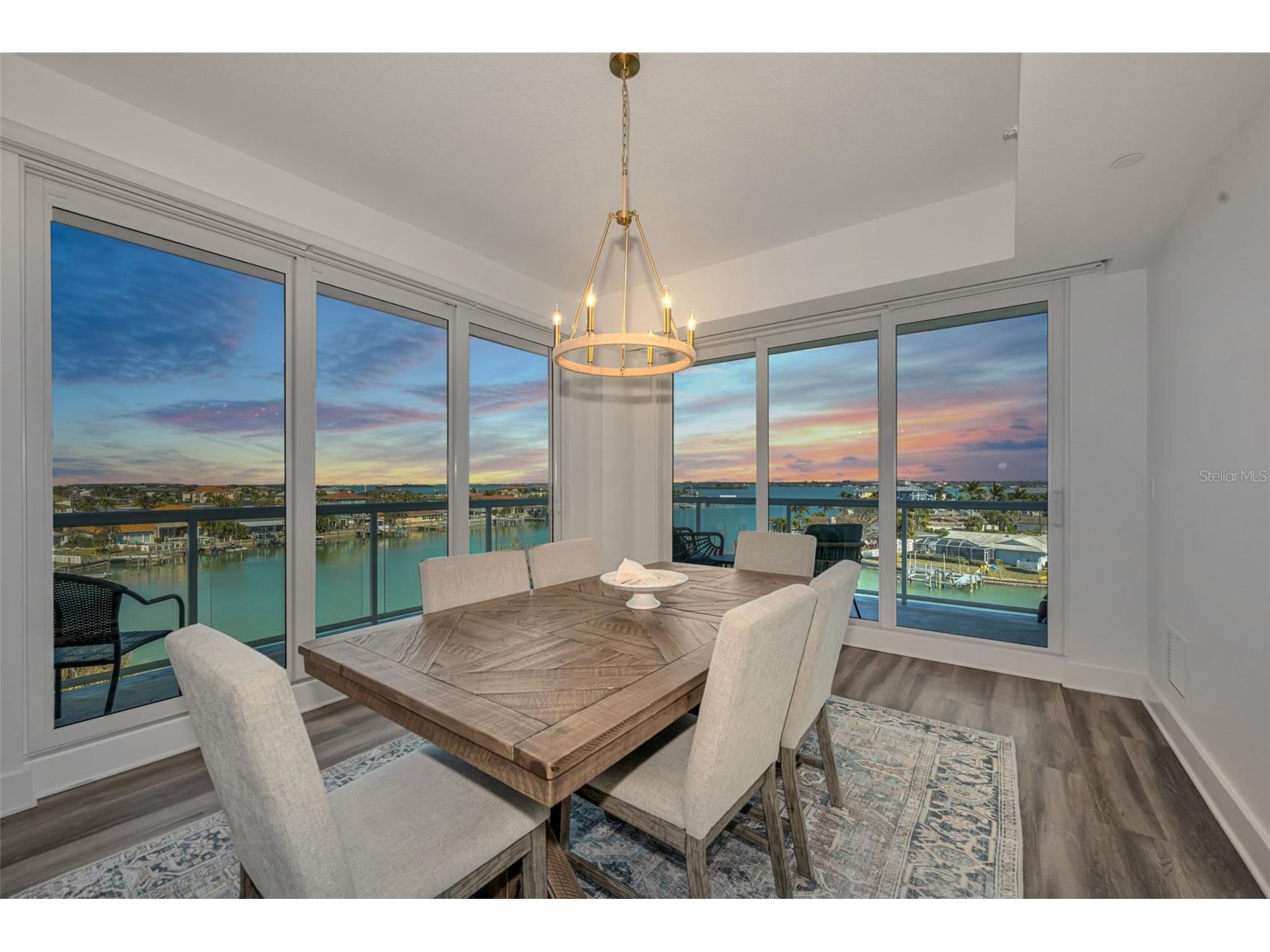 415 Island Way #509 Clearwater Beach FL 33767 TB8473993 image4