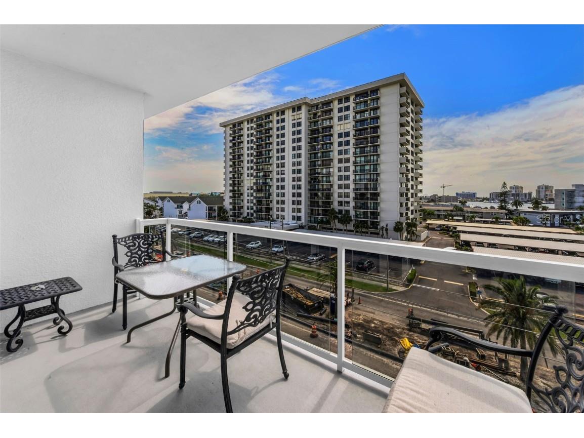 415 Island Way #511 Clearwater Beach FL 33767 TB8378872 image11