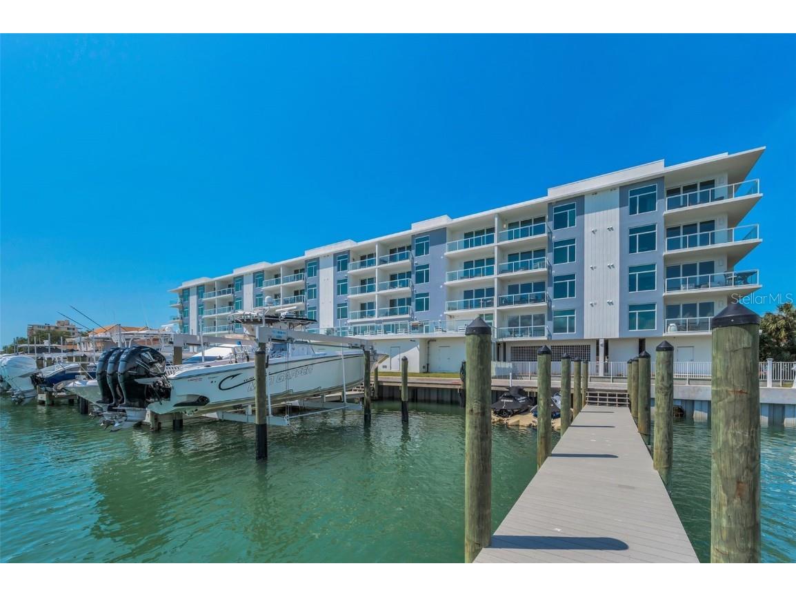 415 Island Way #511 Clearwater Beach FL 33767 TB8378872 image64