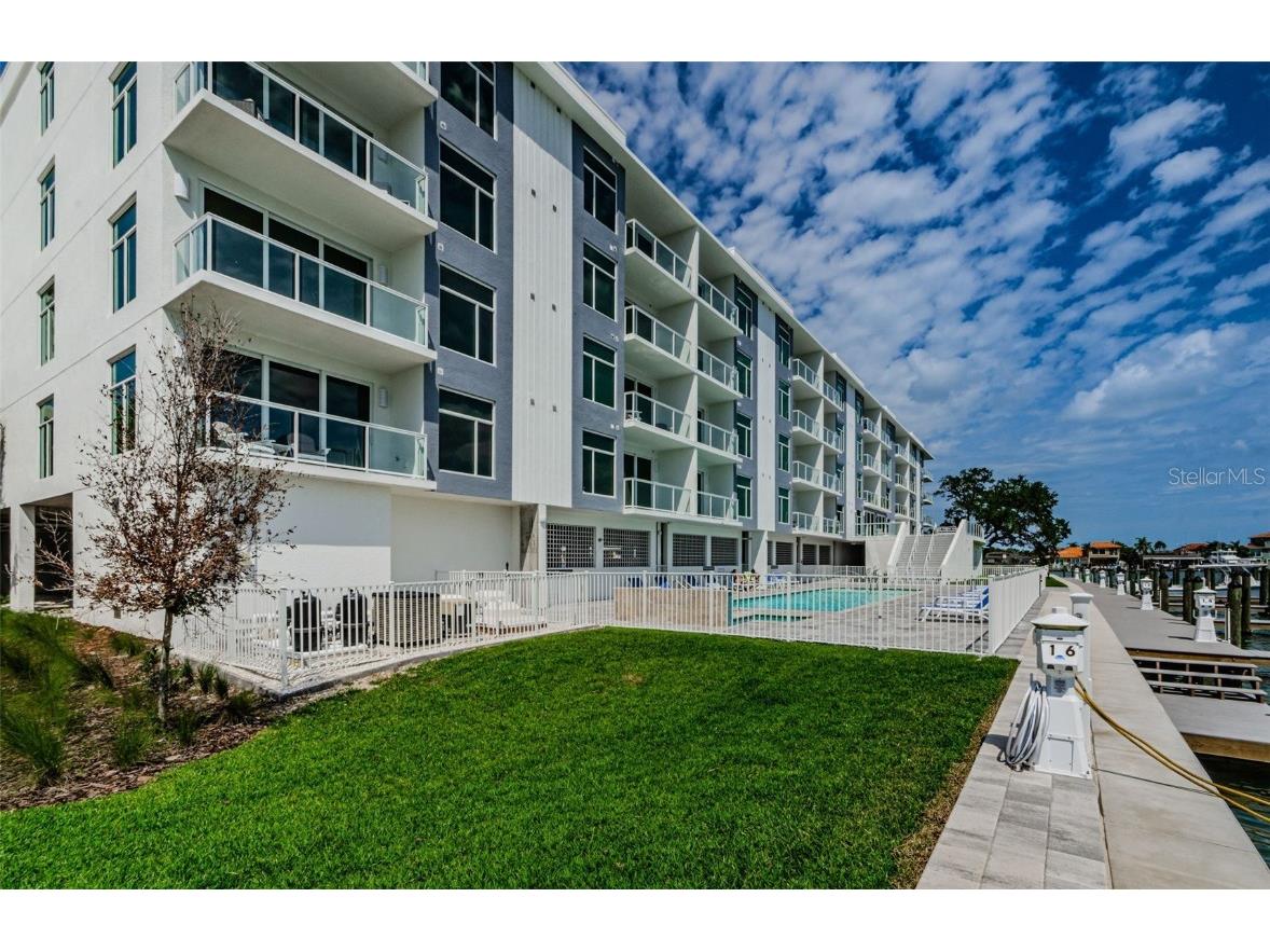 415 Island Way #511 Clearwater Beach FL 33767 TB8378872 image70