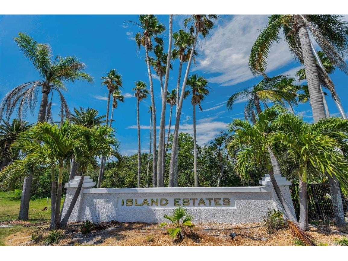 415 Island Way #511 Clearwater Beach FL 33767 TB8378872 image83