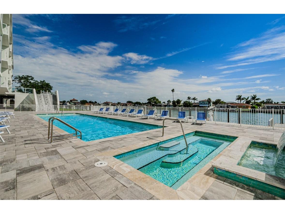 415 Island Way #511 Clearwater Beach FL 33767 TB8393822 image40