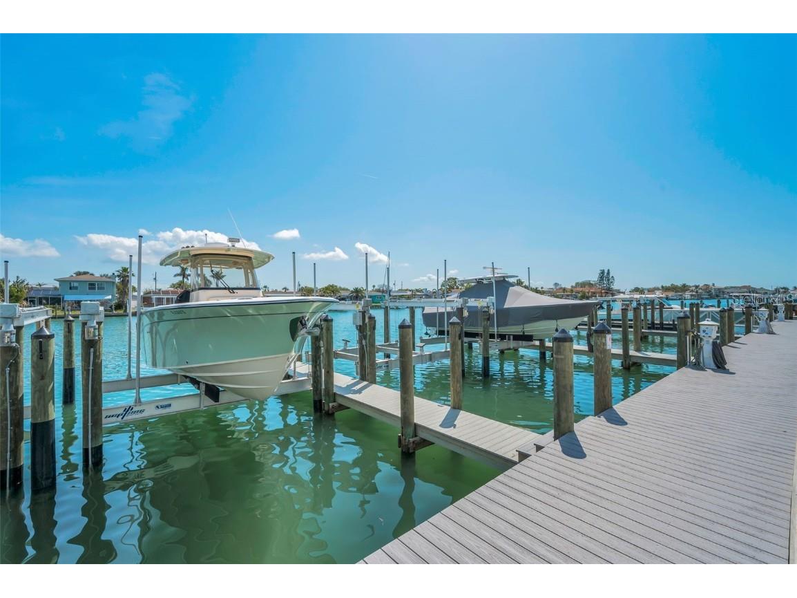 415 Island Way #511 Clearwater Beach FL 33767 TB8393822 image66