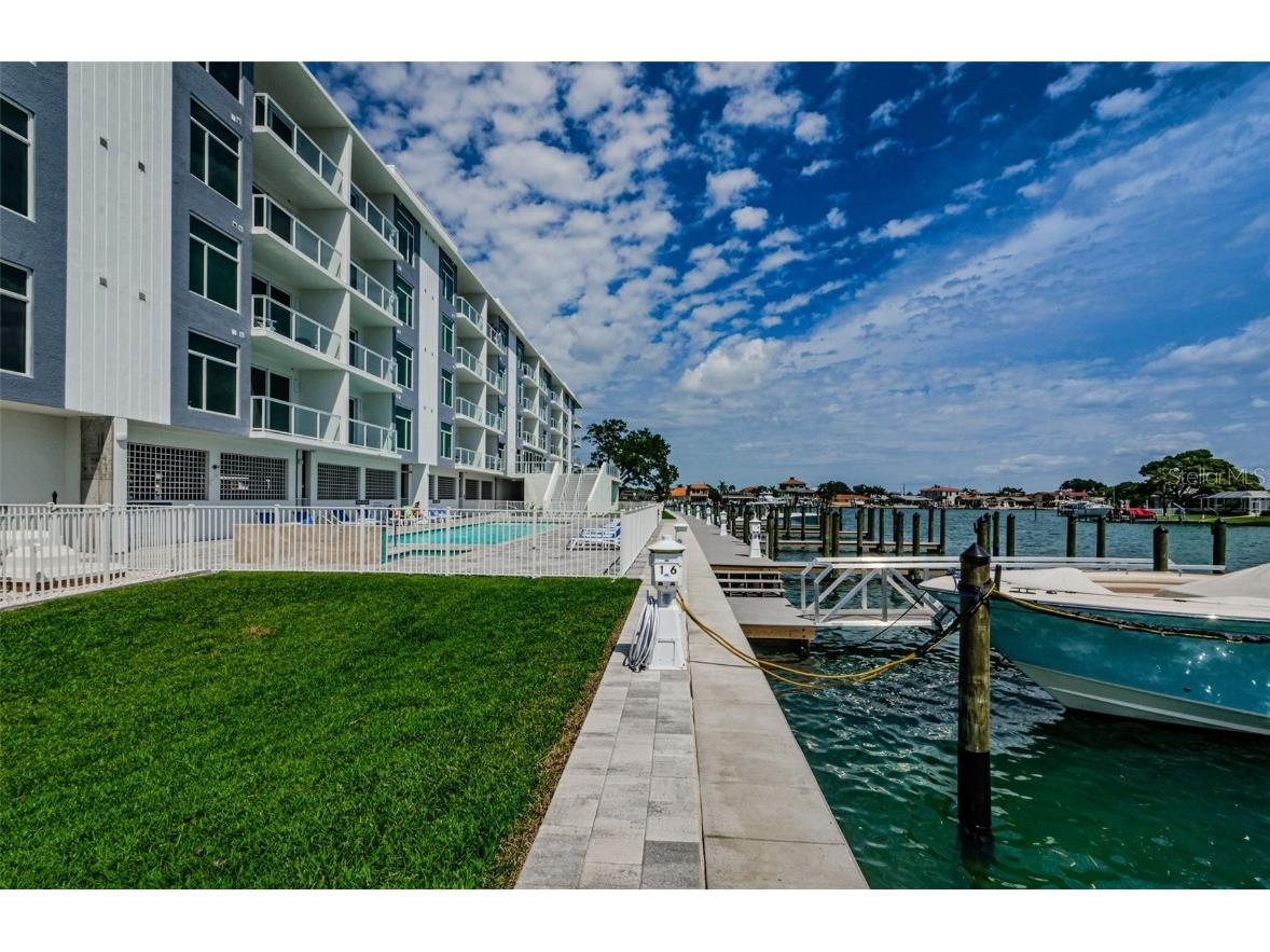 415 Island Way #511 Clearwater Beach FL 33767 TB8393822 image71