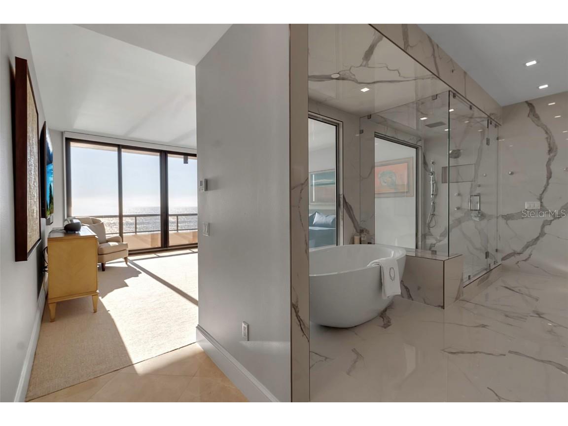 415 L Ambiance Drive #A801 Longboat Key FL 34228 - GULF OF MEXICO A4670057 image25