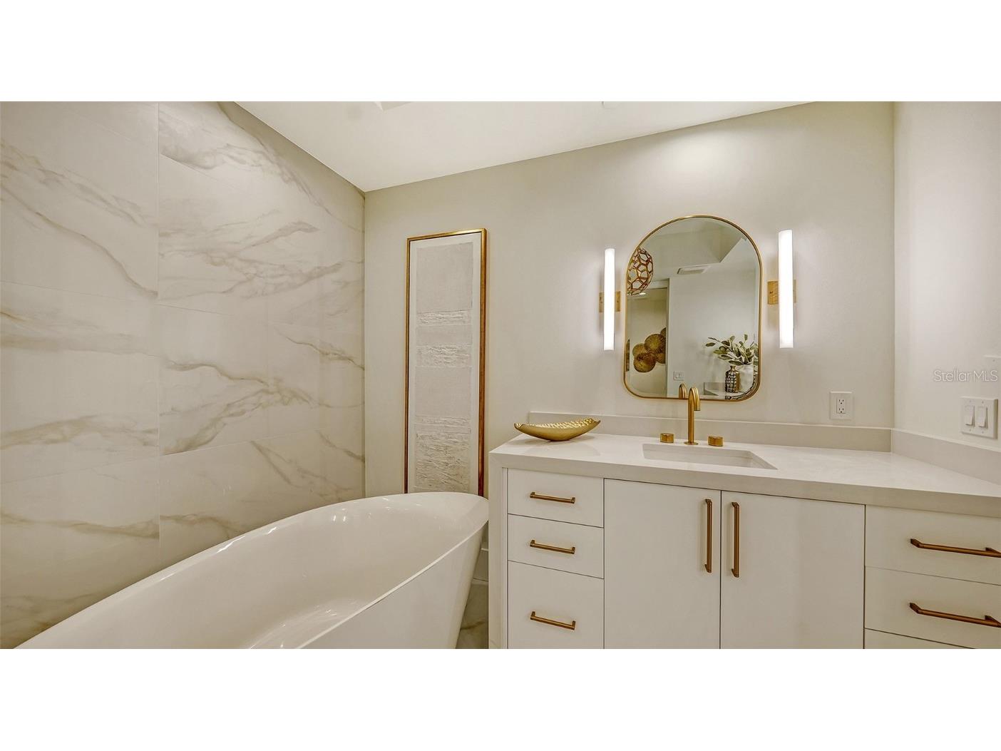 415 L Ambiance Drive #C204 Longboat Key FL 34228 - GULF OF MEXICOO A4636316 image36