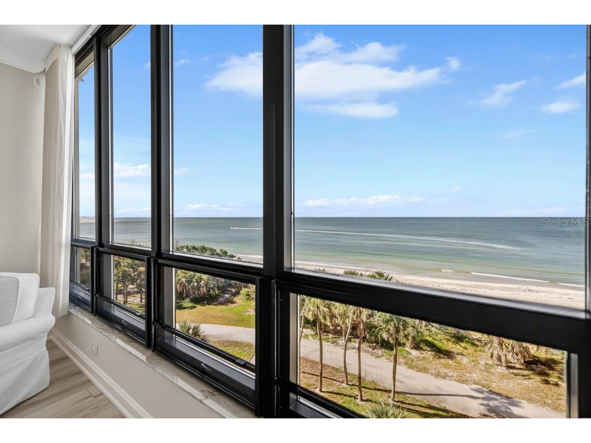 415 L Ambiance Drive #C403 Longboat Key FL 34228 A4666816 image18