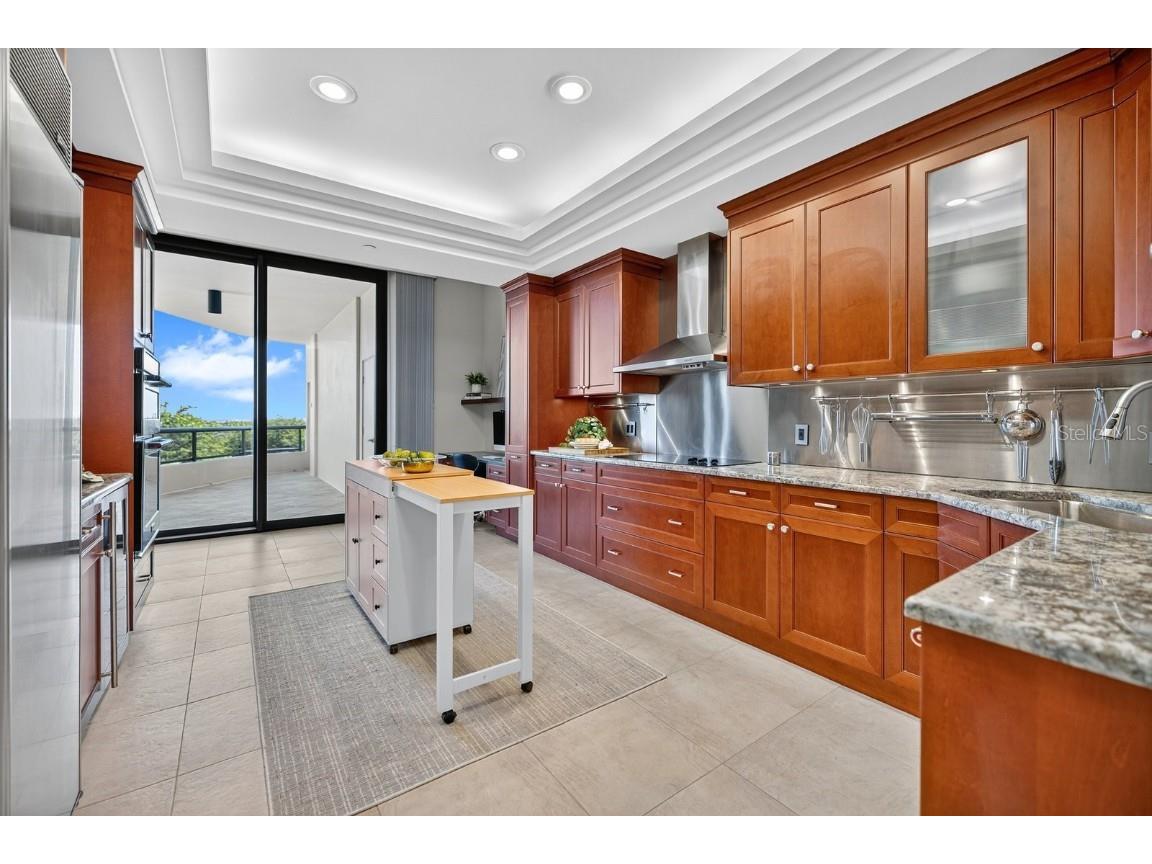 415 L Ambiance Drive #C403 Longboat Key FL 34228 A4666816 image35