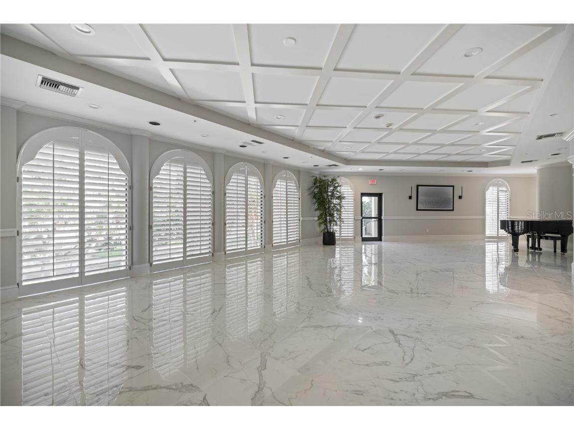 415 L Ambiance Drive #C403 Longboat Key FL 34228 A4666816 image49